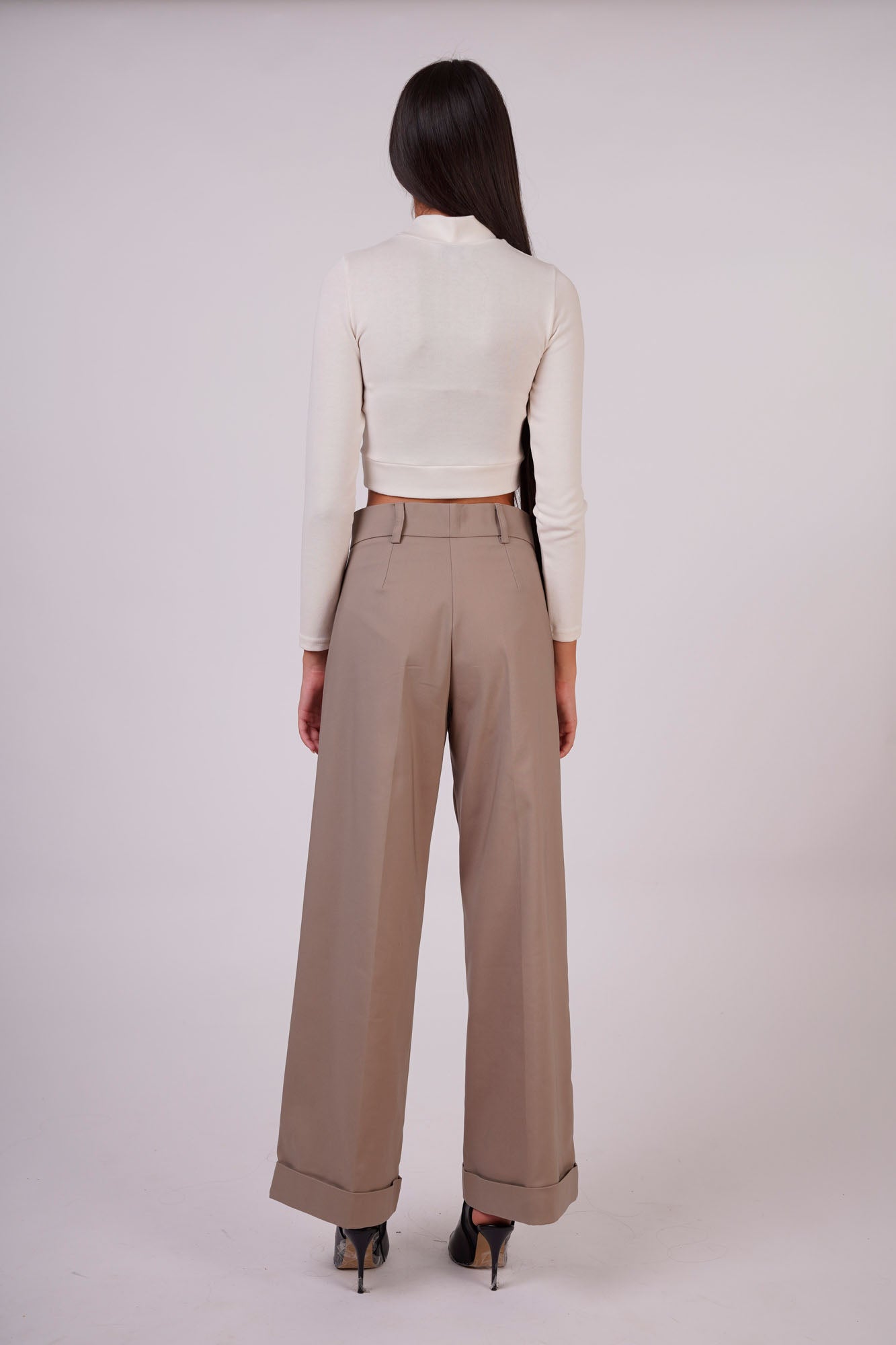 Wide-Leg Trousers with Front Pockets.