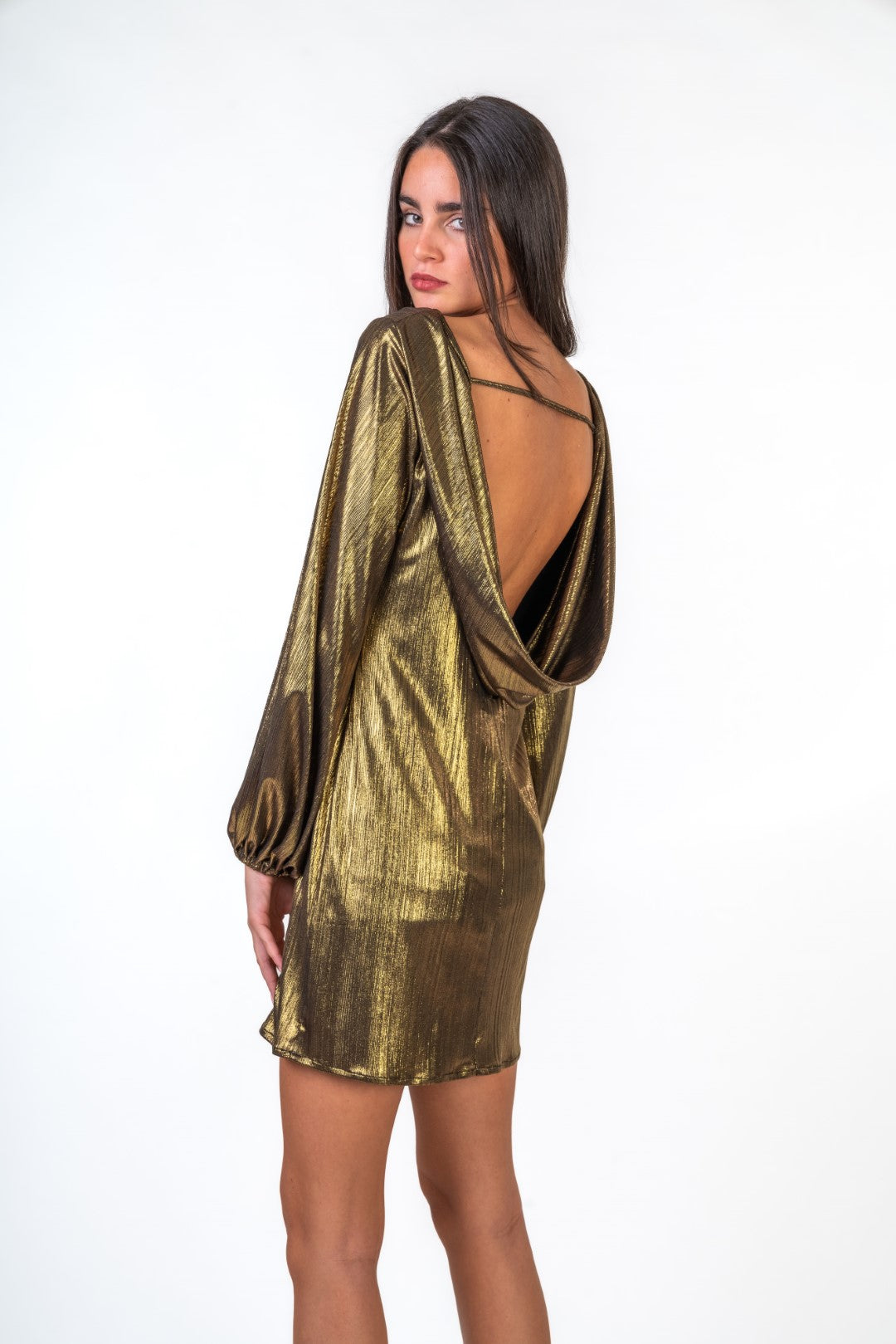 Sequined Dress with Voluminous Sleeves and Open Back