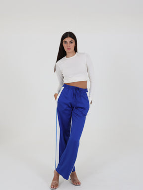 Comfy Straight Fit Jogging Trousers With Draw Strings and Pockets