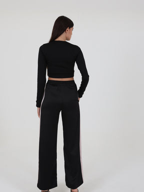 Comfy Straight Fit Jogging Trousers With Draw Strings and Pockets