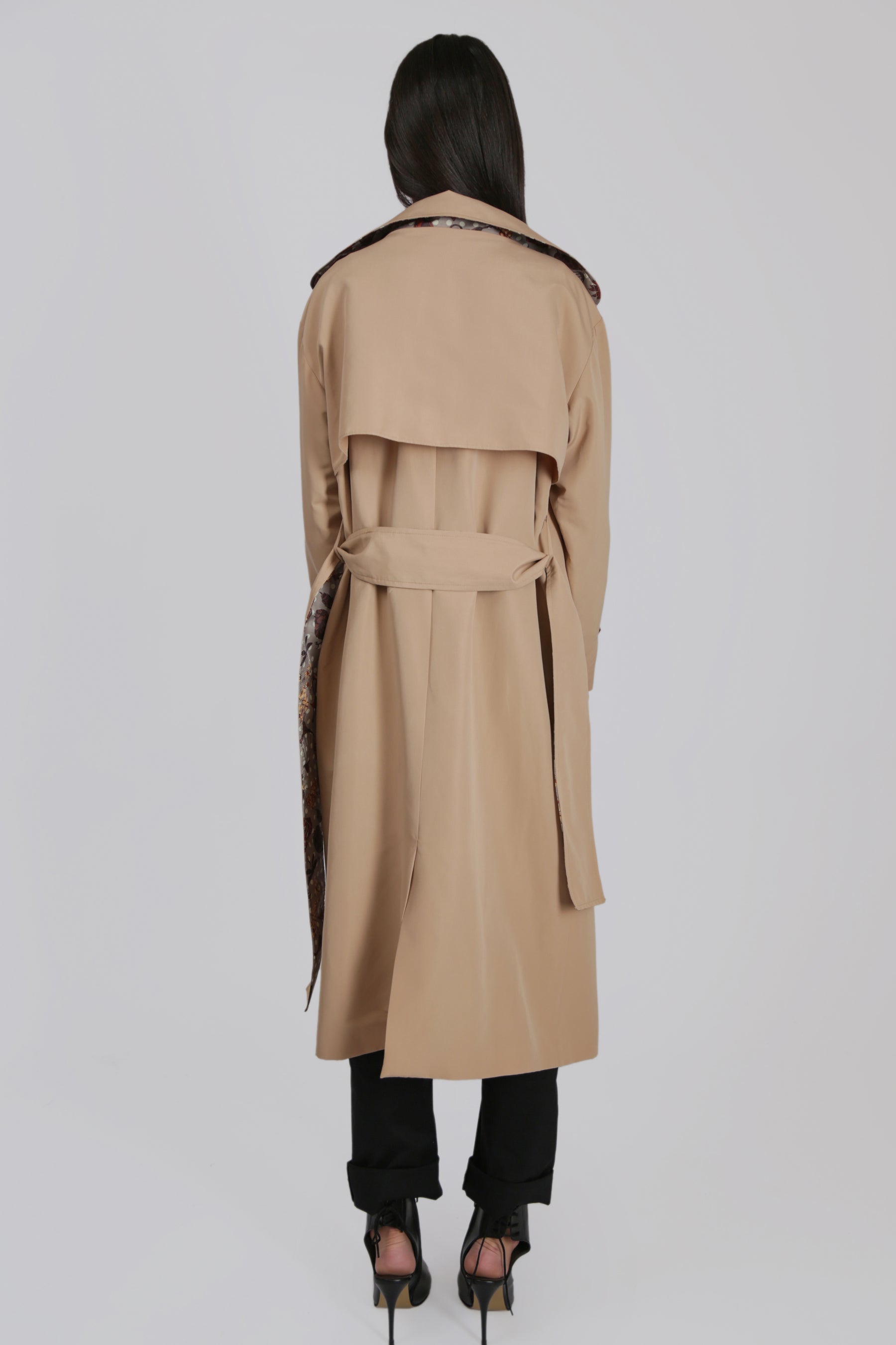 Trench Coat with Belt and Collar Details