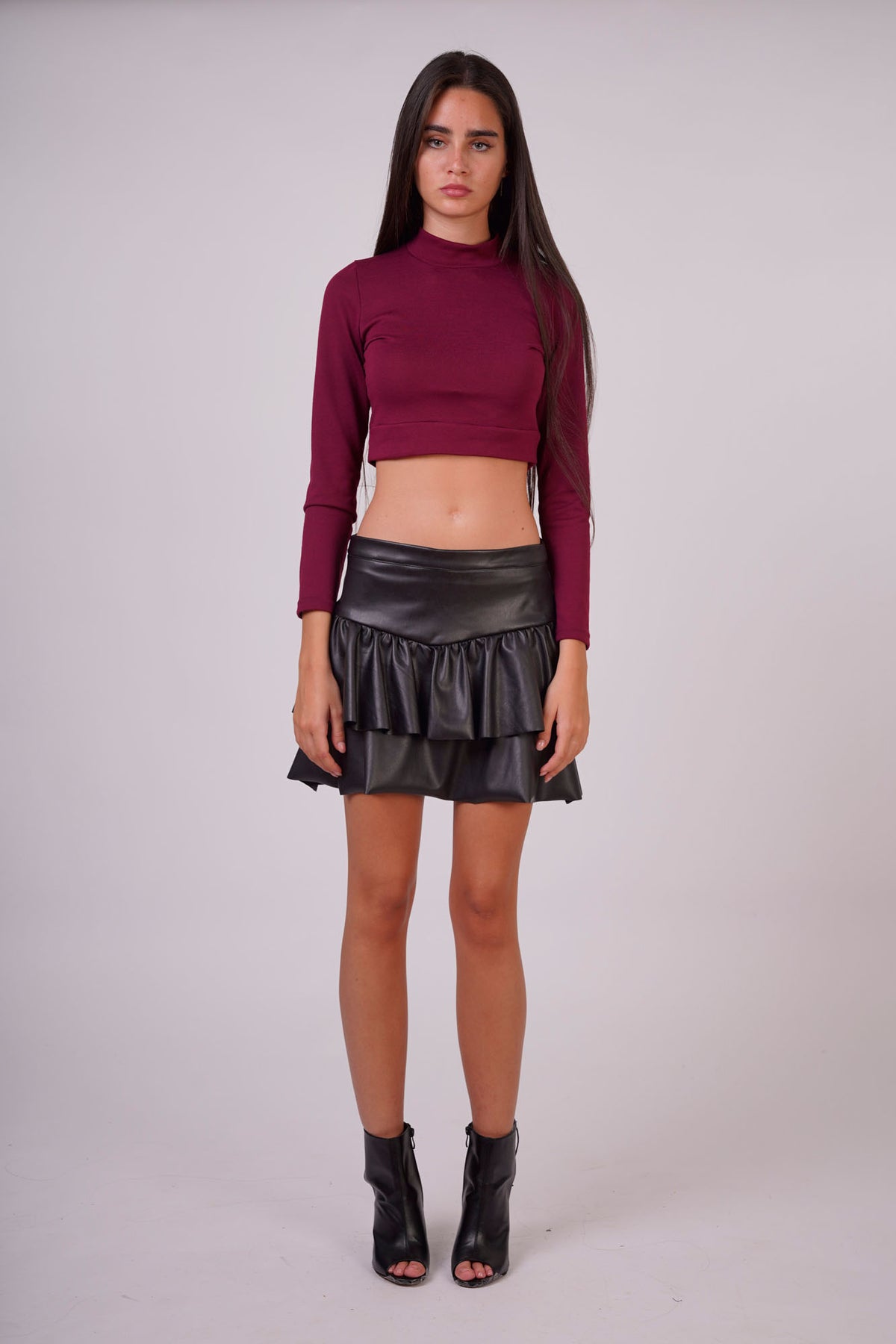Mini Faux Leather SkirtWith Ruffle Trins