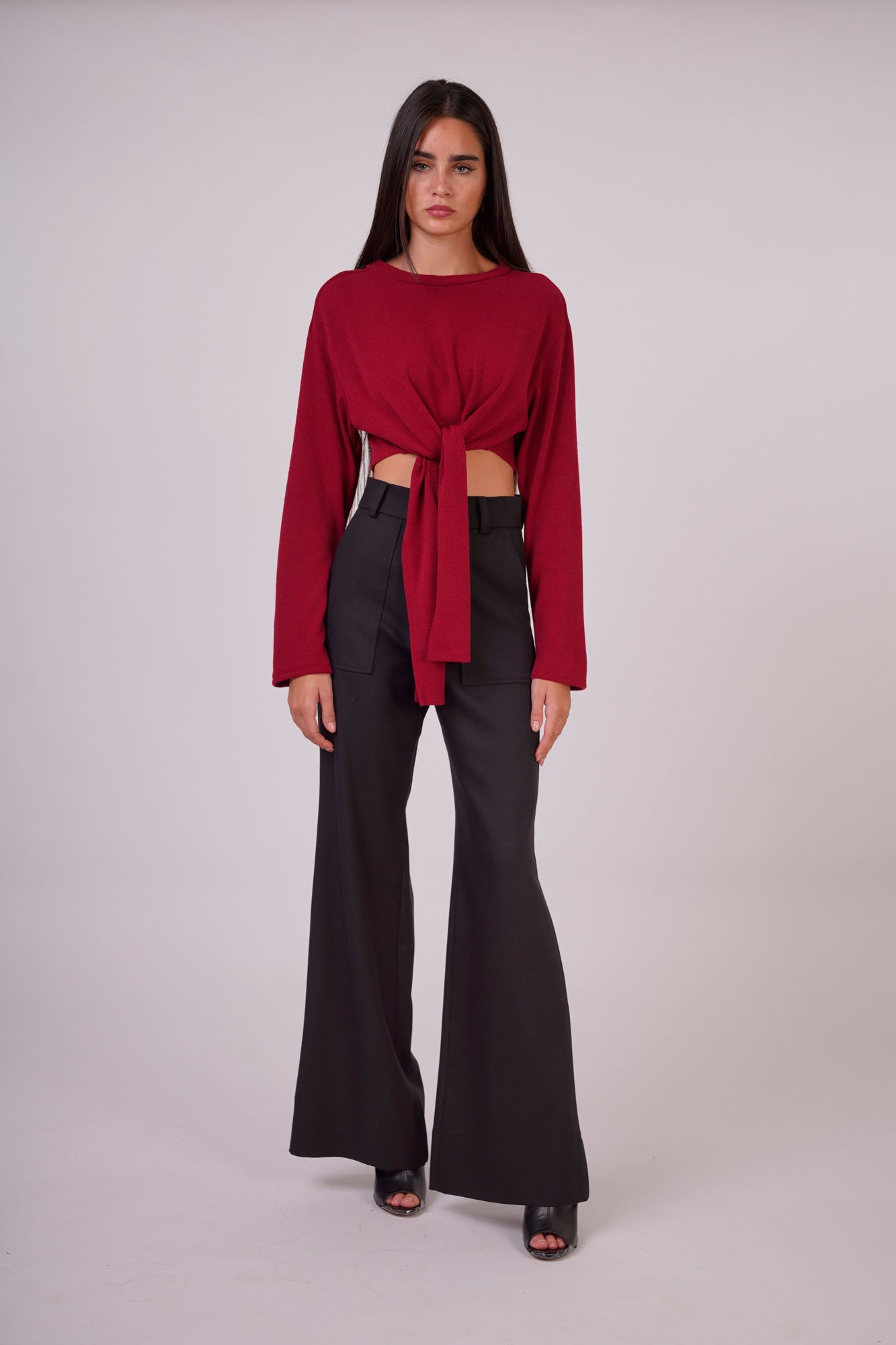 Wide- Leg Trousers with Frontal Pockets