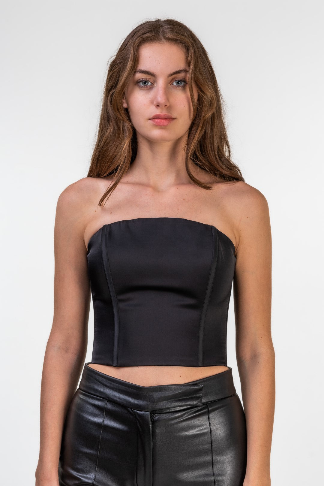 Cropped Corsetry-Inspired Fastens at The Back with Strings